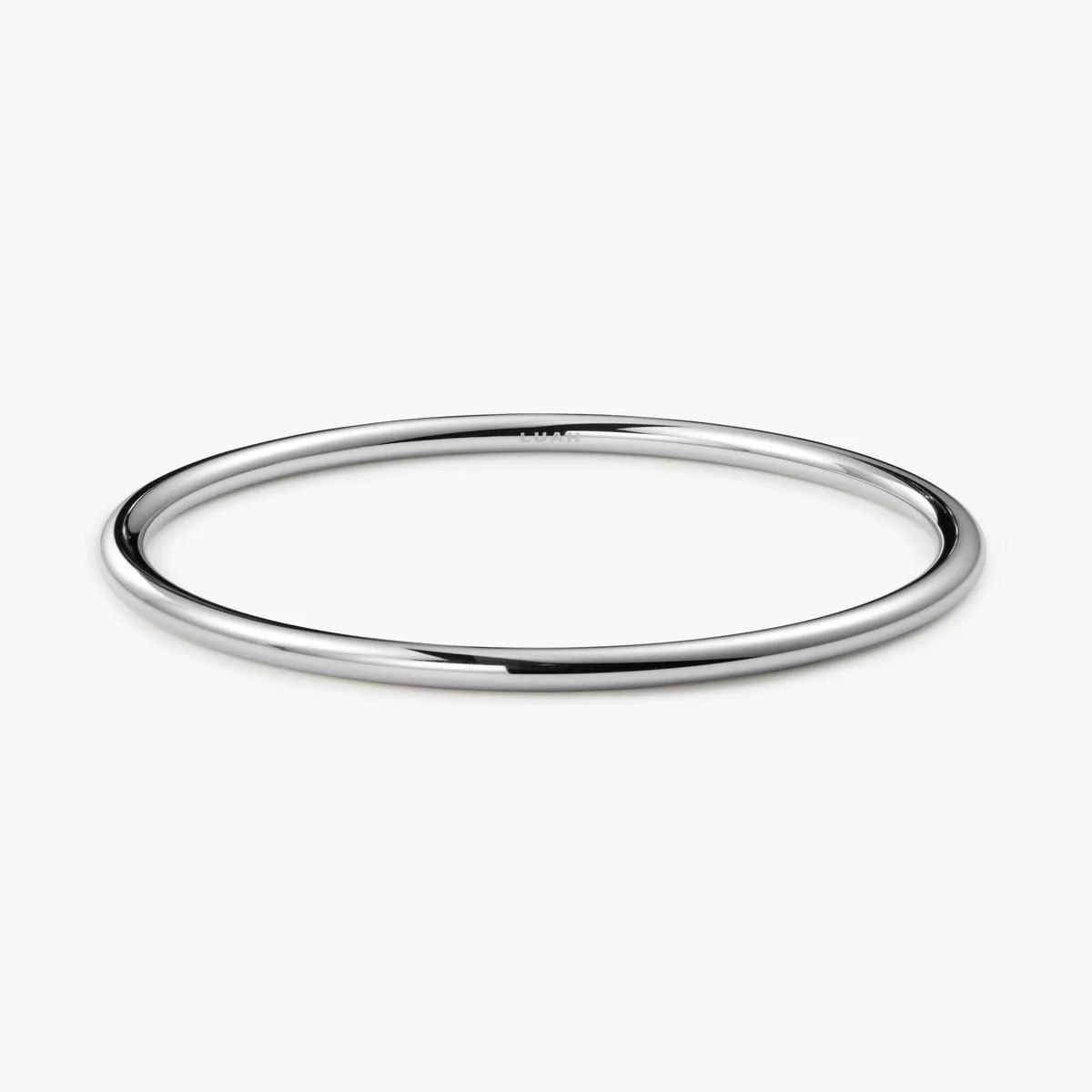 Essential Bold Bangle – Silver | Large