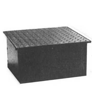 Morrison Bros 424---0100 AM 24'' x 24'' Square Manhole Four Sides & w/ Cover